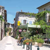 Aiguèze</br>Plus Beaux Villages de France