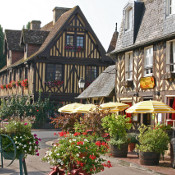 Beuvron-en-Auge</br>Plus Beaux Villages de France